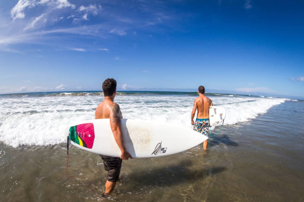 surfer-playa-negra-costa-rica-by-lmspencer