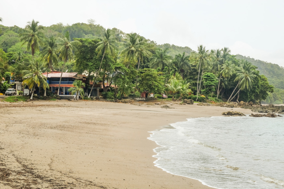 beach-montezuma-costa-rica-1